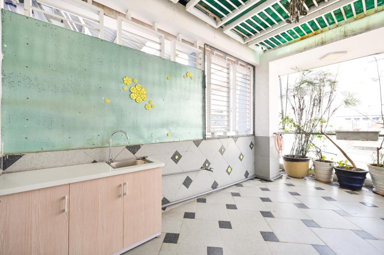 Huyen Homestay Thành Pho Ho Chí Minh Esterno foto